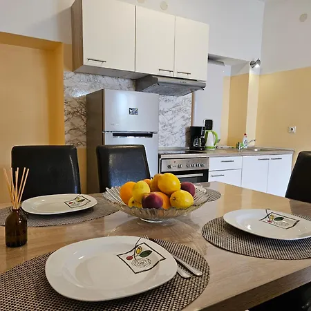 Apartment Mylo *