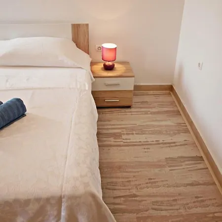Apartment Mylo